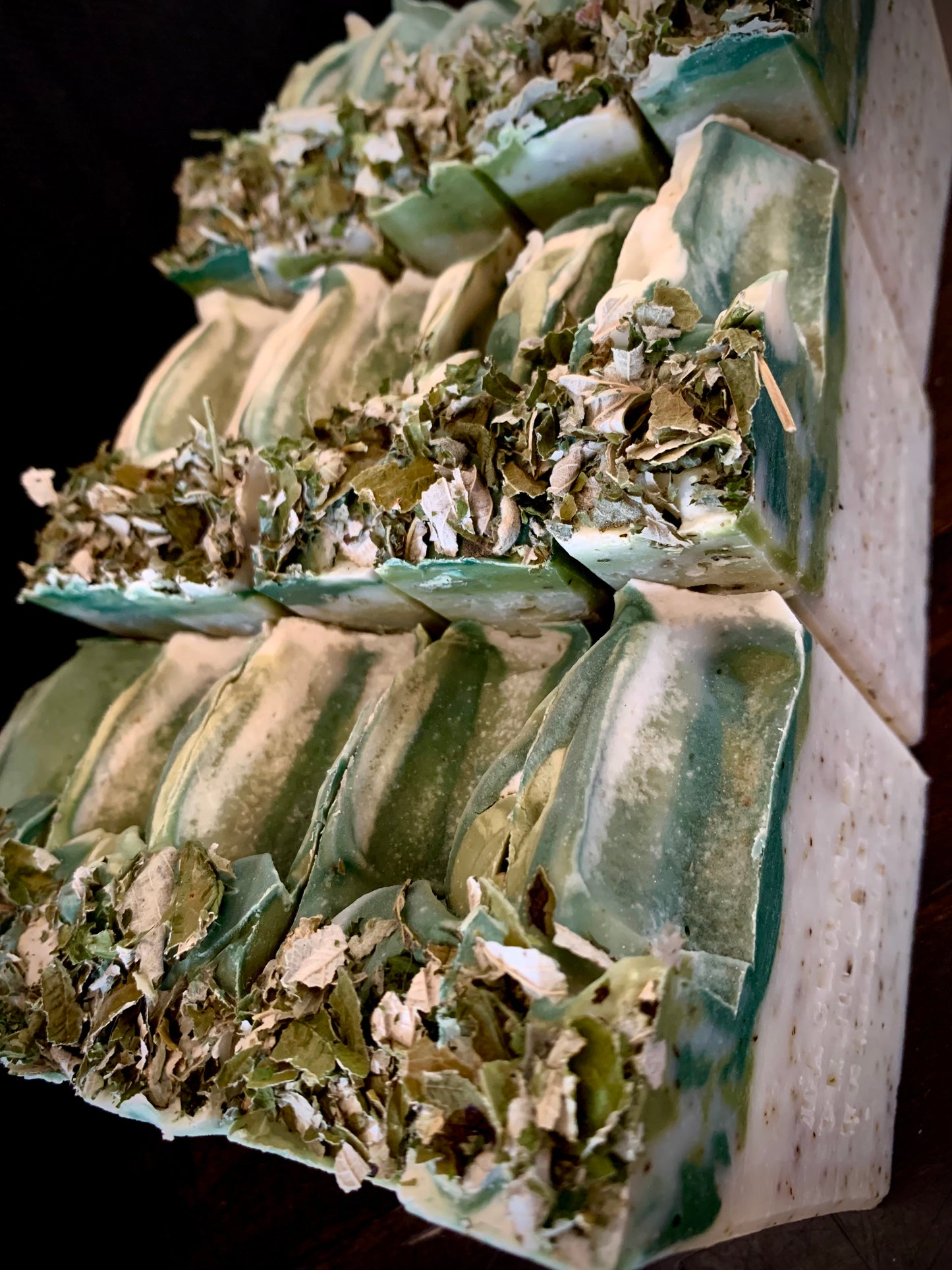SAVON - MACÉRÂT DE FEUILLES DE FRAMBOISIER