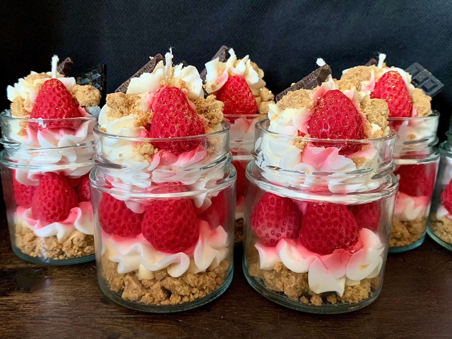 SHORTCAKE AUX FRAISES - CHANDELLE DE FANTAISIE