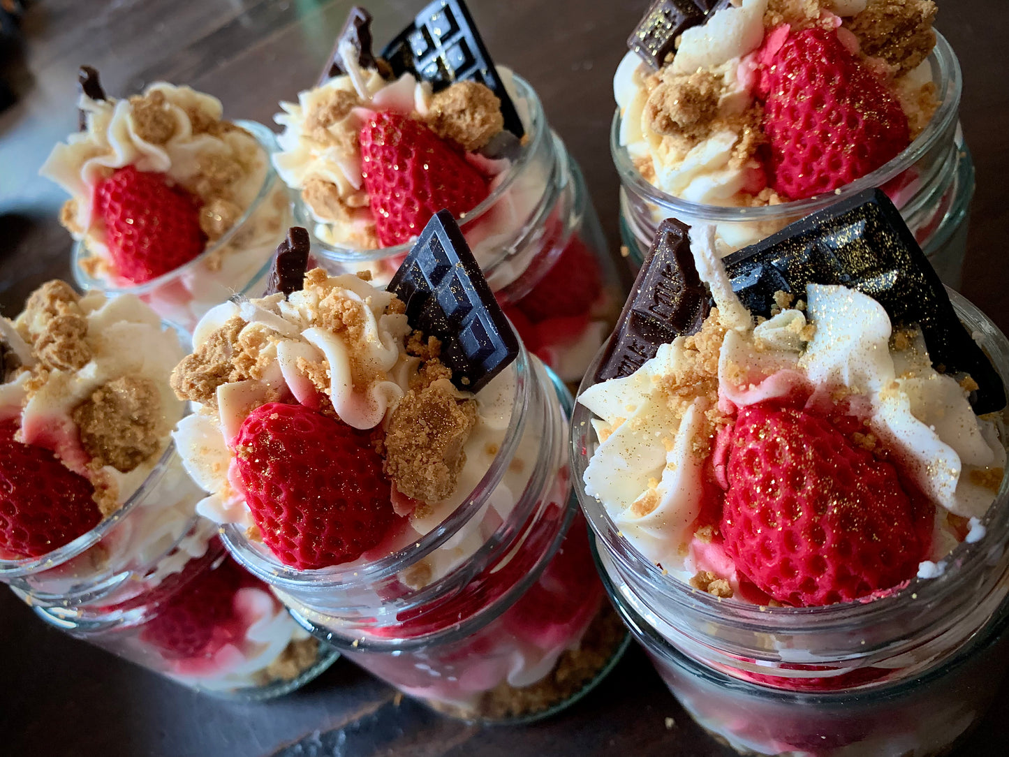 SHORTCAKE AUX FRAISES - CHANDELLE DE FANTAISIE