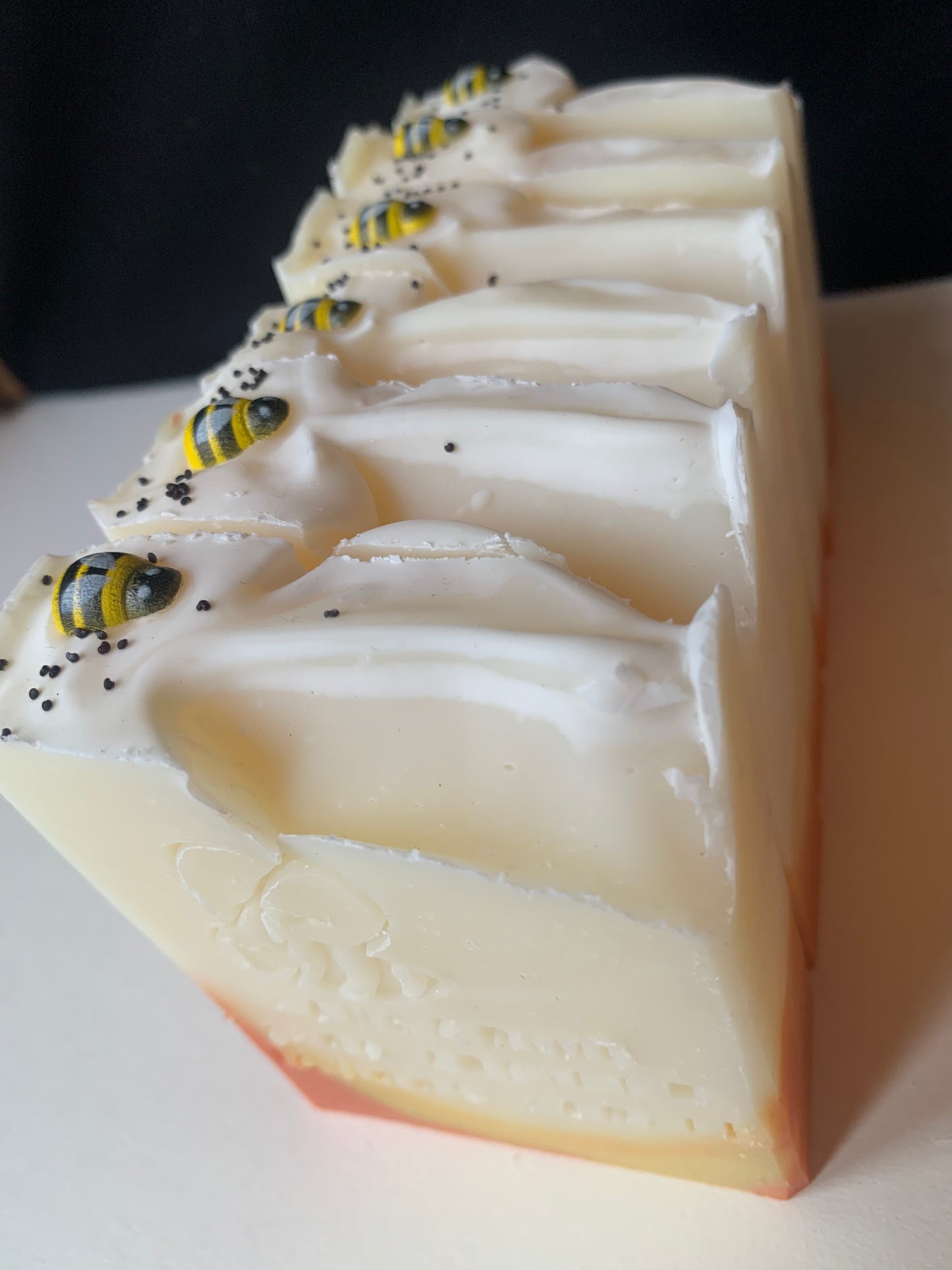 SAVON - À LA TANGERINE ET AU BEURRE DE KARITÉ